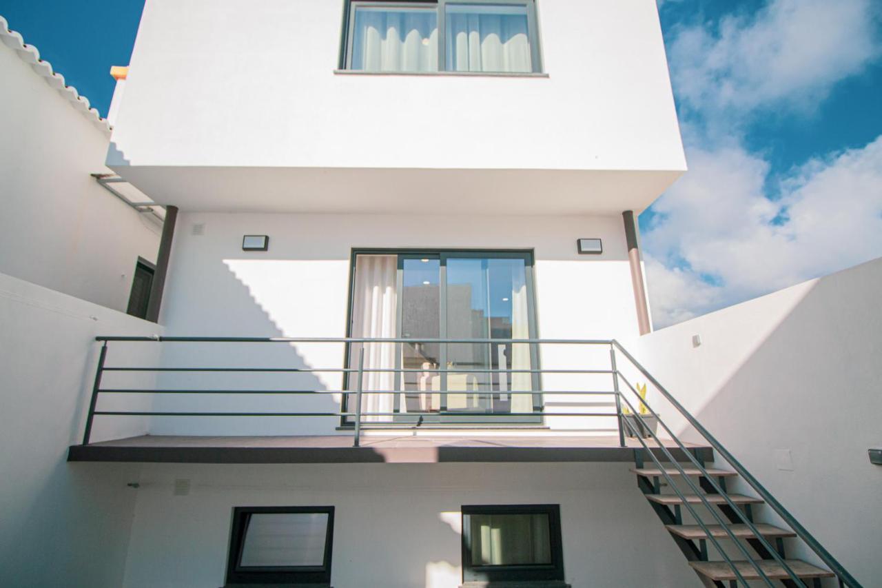 Apartamentos Da Travessa Praia da Vitoria Ngoại thất bức ảnh