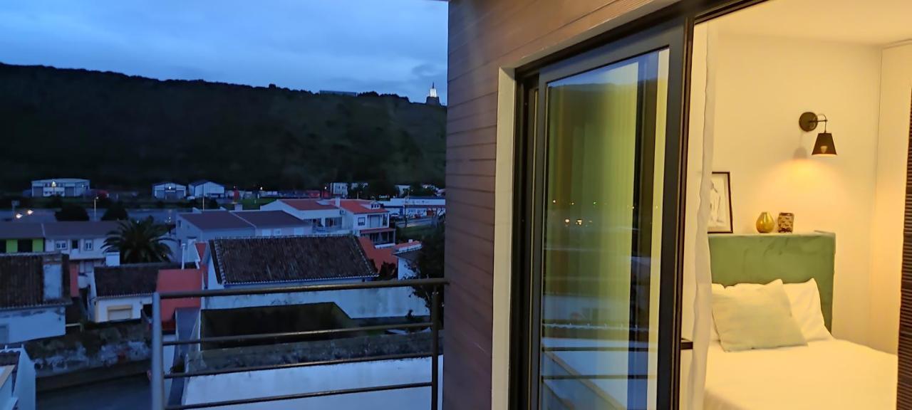 Apartamentos Da Travessa Praia da Vitoria Ngoại thất bức ảnh